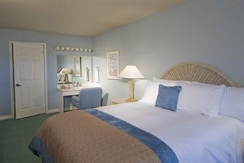 Riviera Beach & Spa Capistrano Beach Bedroom