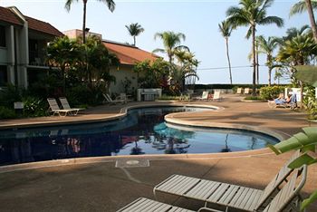 Kihei Maui Beach Vacation Club Pool Area