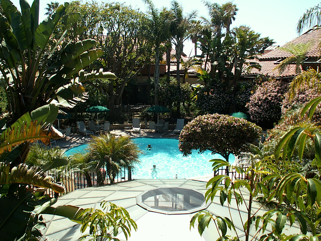 Harbortown Point Marina Resort Ventura Pool